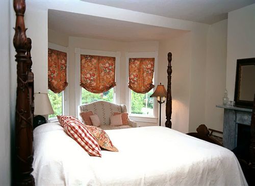 נורפולק Freemason Inn Bed And Breakfast מראה חיצוני תמונה