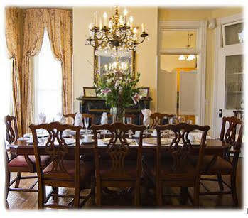 נורפולק Freemason Inn Bed And Breakfast מראה חיצוני תמונה
